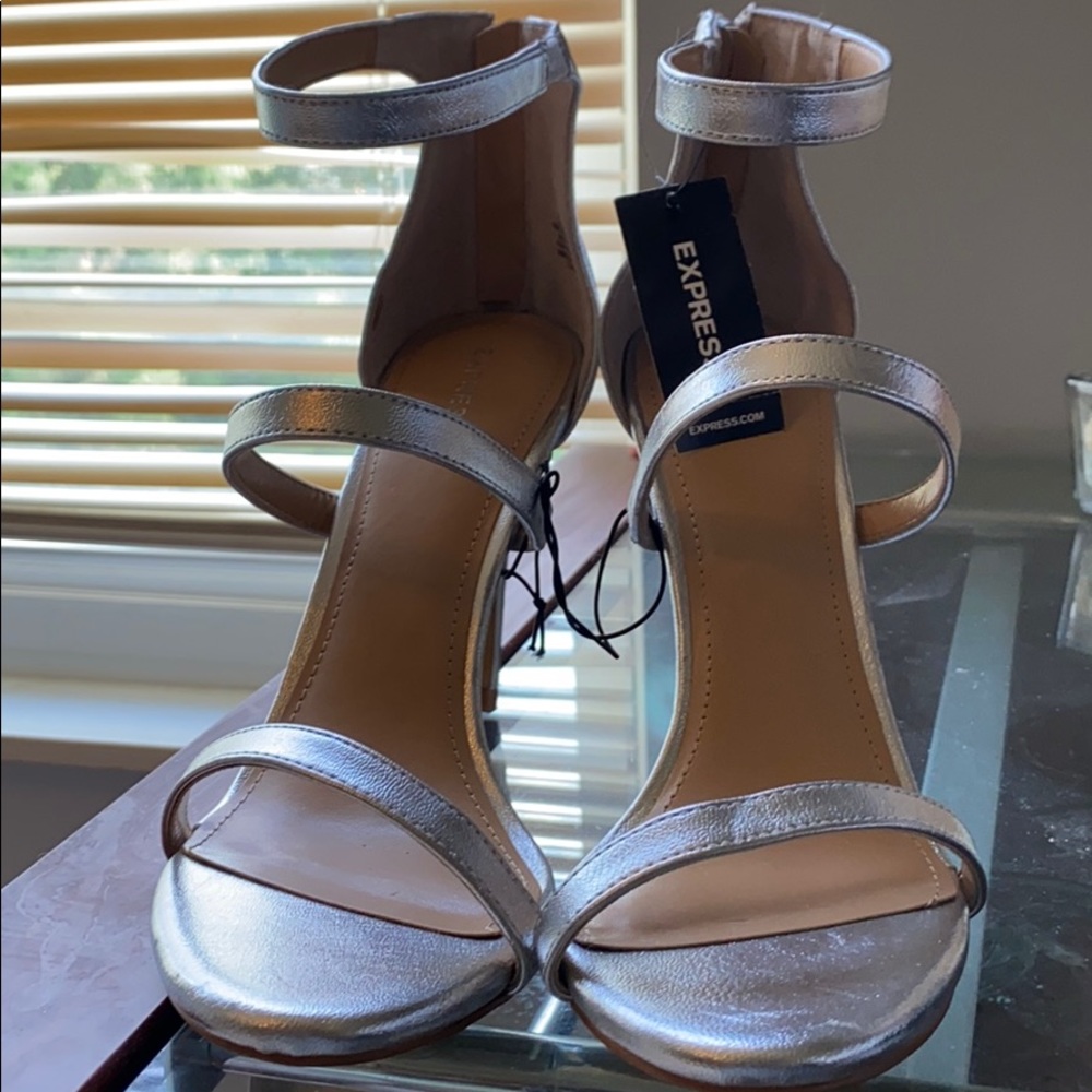 Heeled sandals